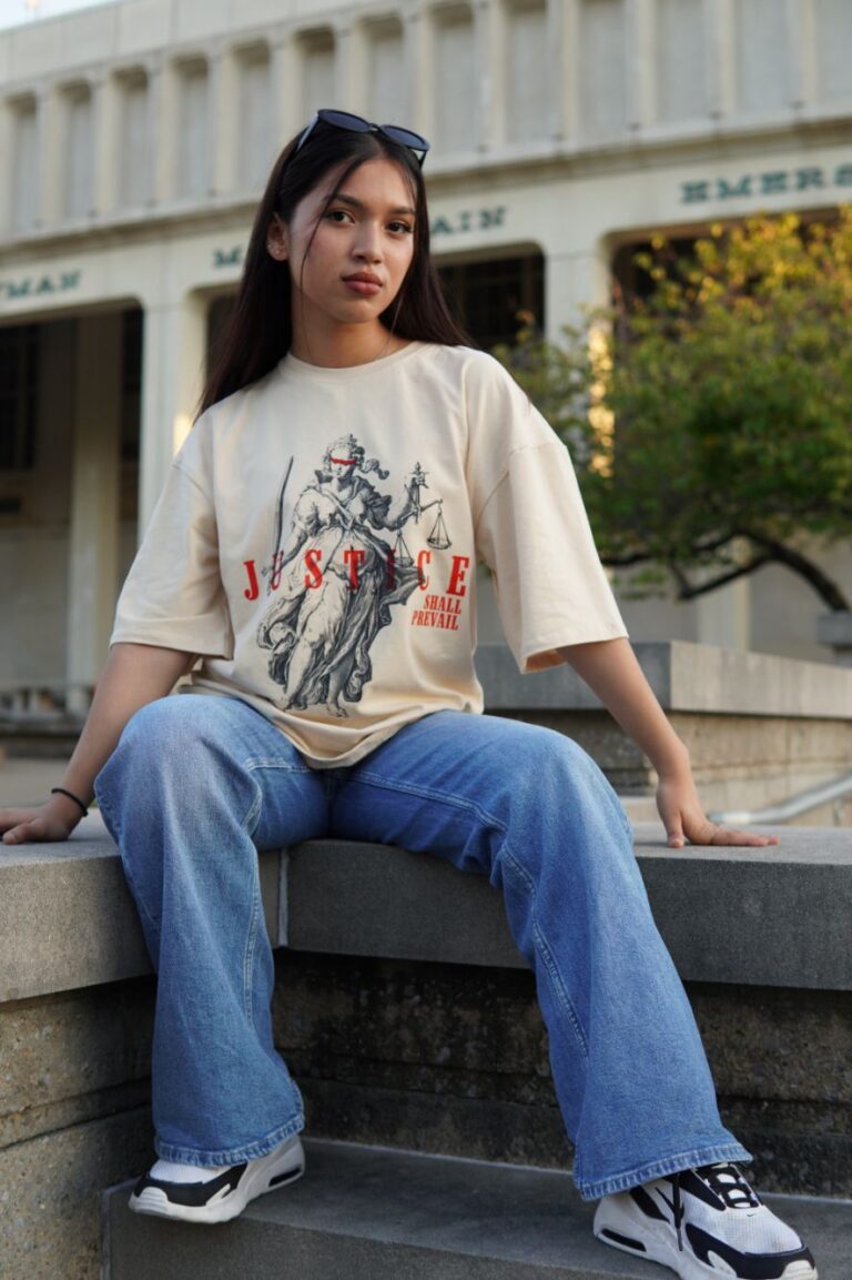 unisex drop shoulder tshirt in bangladesh by el jefe streetwear brand model mobashira akter esha